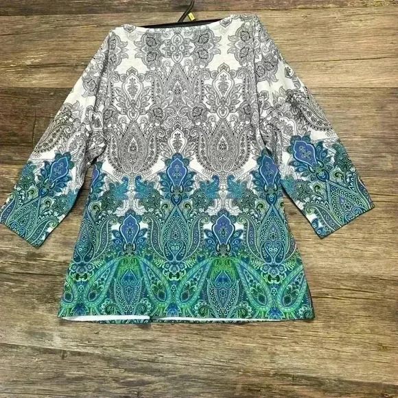 Paisley Print Women's Top in Blue and Green - Picture 2 of 4